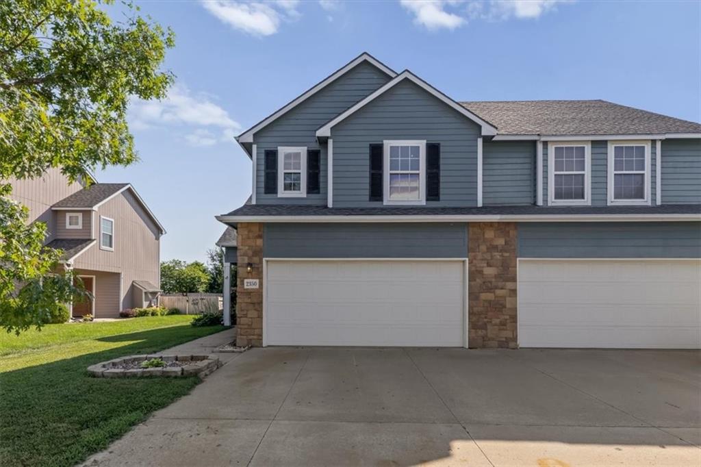 2350 Surrey Drive, Lawrence, KS 66046