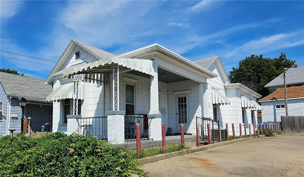 1005 N 22nd Street, St Joseph, MO 64506