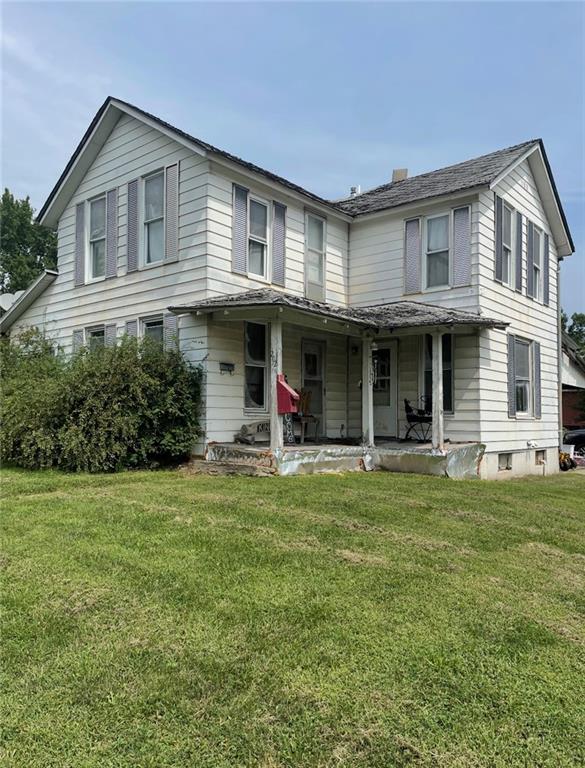 202 N Alanthus Avenue, Stanberry, MO 64489