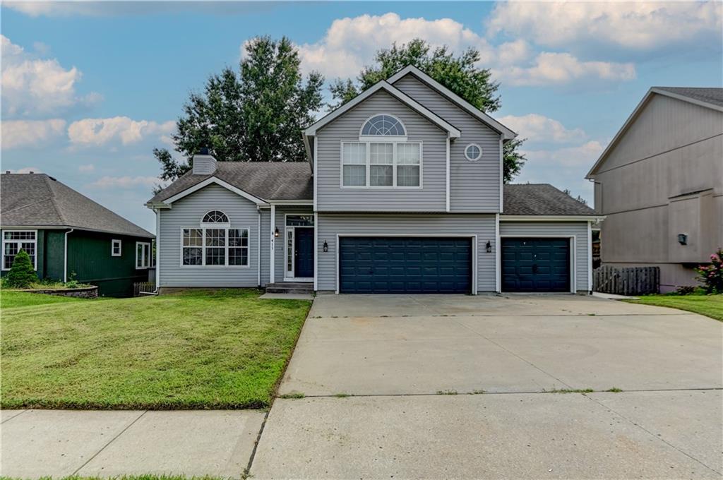 411 Shannon Avenue, Smithville, MO 64089