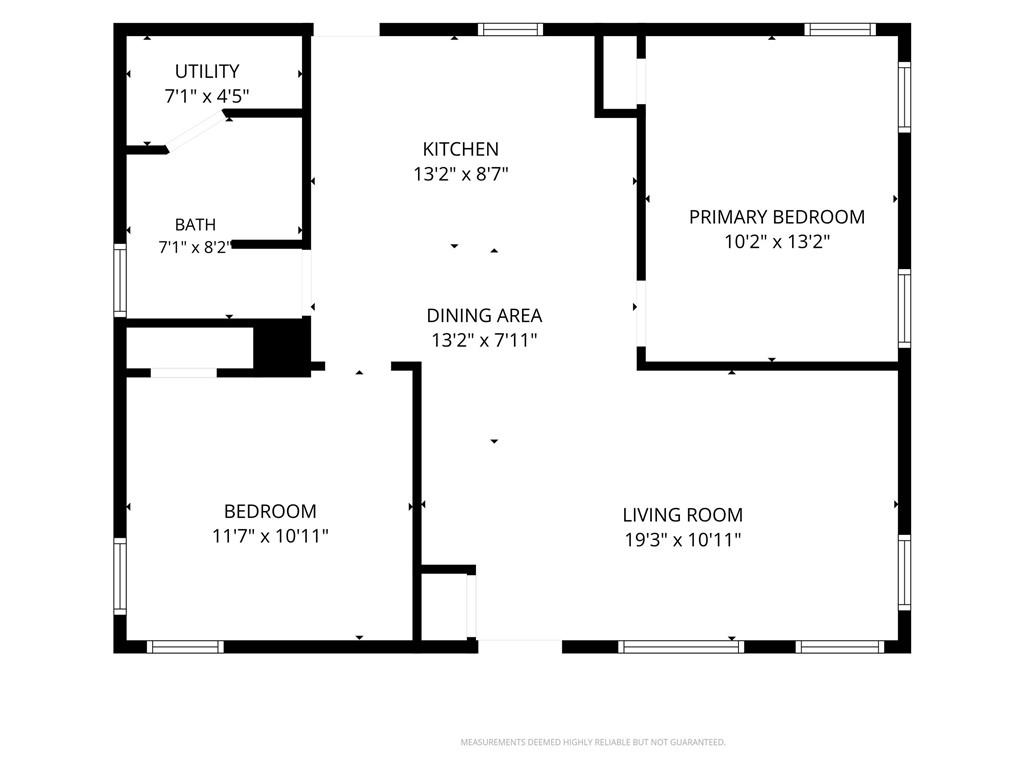 206 E Lake Street, McLouth, KS 66054