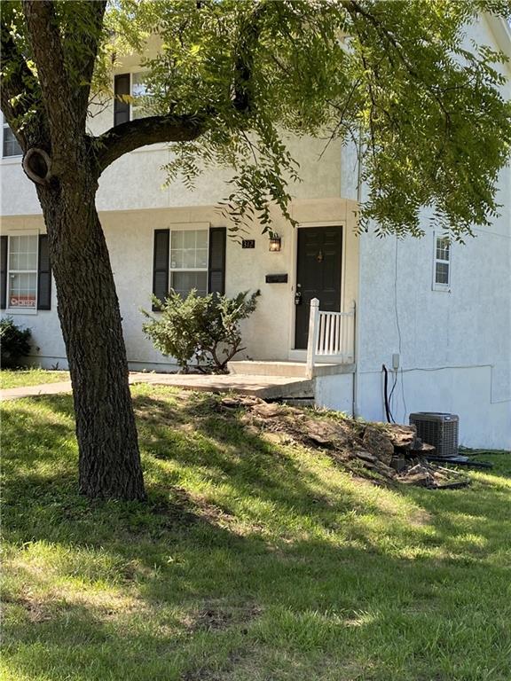312 3rd Street, Belton, MO 64012