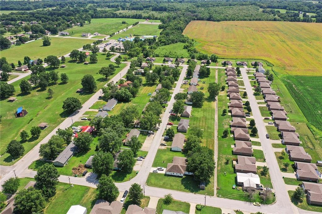 818 Wix Lane, Butler, MO 64730