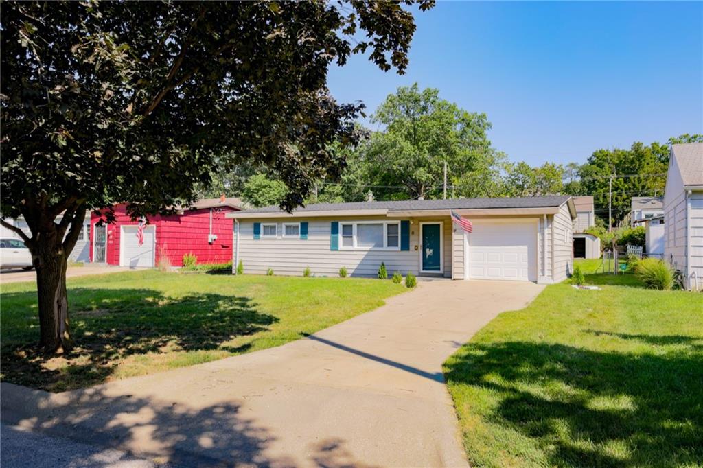 8 W 89th Terrace, Kansas City, MO 64114