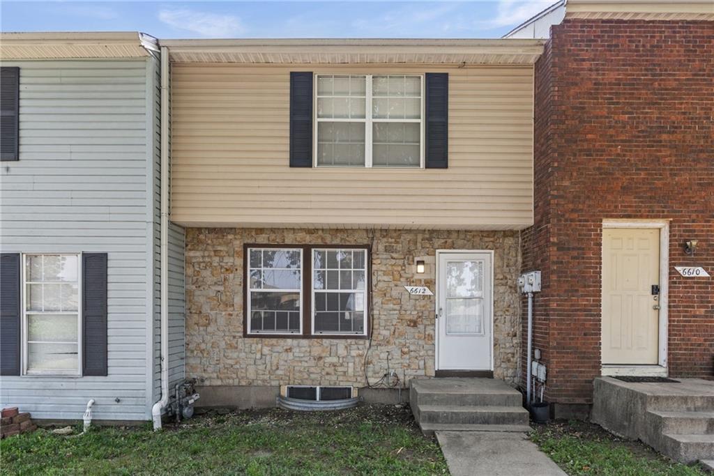 6612 E 128th Street, Grandview, MO 64030