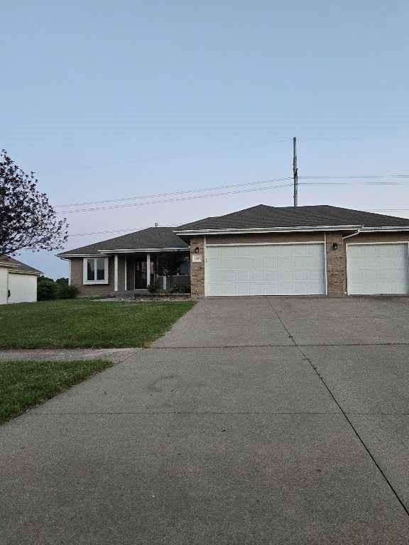 3927 SW 40th Terrace, Topeka, KS 66610