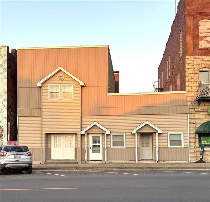 205 N Main Street, Gallatin, MO 64640