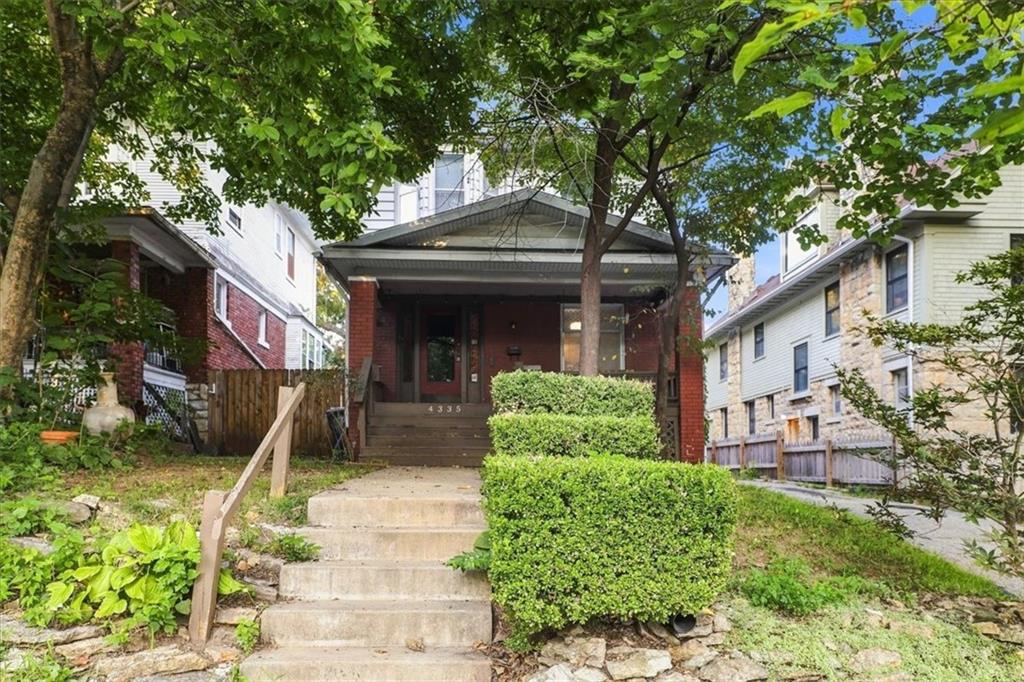 4335 Campbell Street, Kansas City, MO 64110