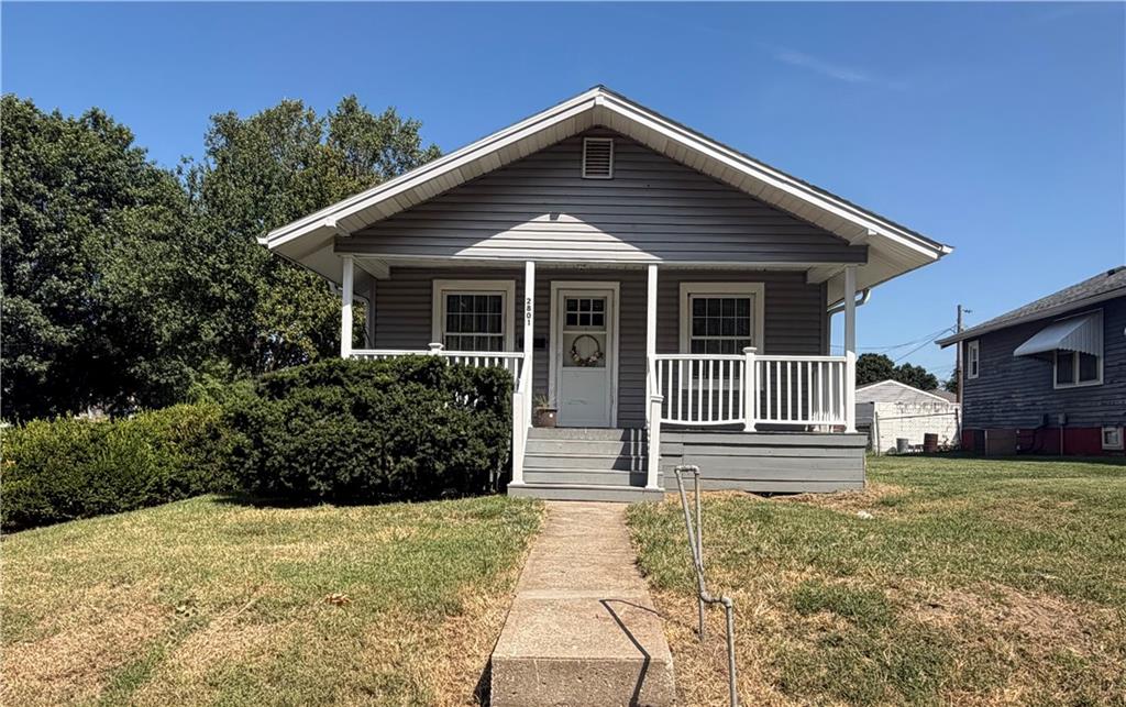 2801 Angelique Street, St Joseph, MO 64501