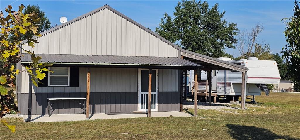 27307 SUNSET Drive, Clinton, MO 64735
