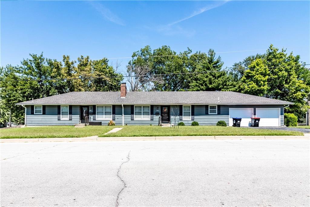 201-203 E Russell Avenue, Warrensburg, MO 64093