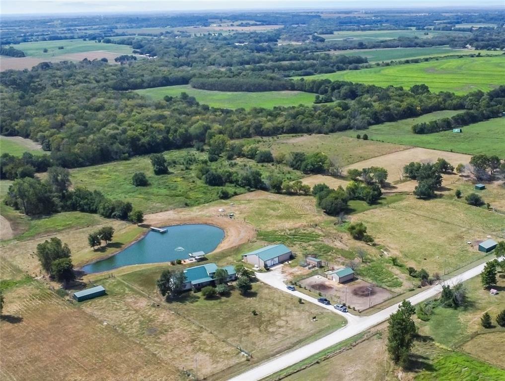 10815 W 2300 Road, Fontana, KS 66026