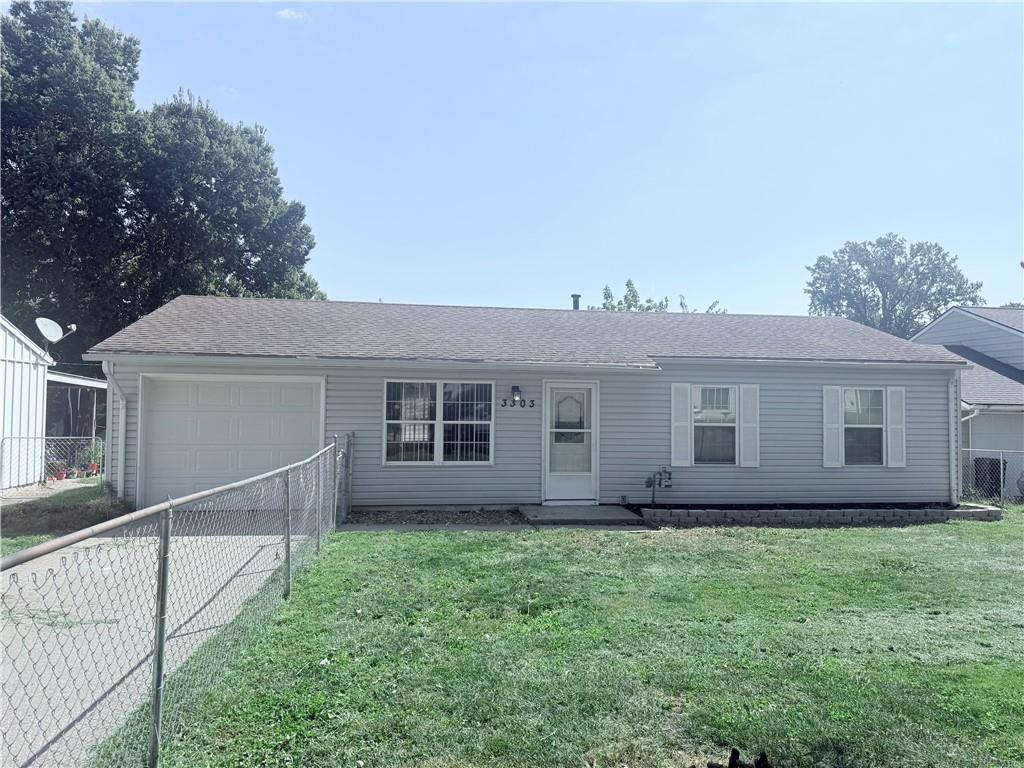 3303 Sioux Lane, St Joseph, MO 64503