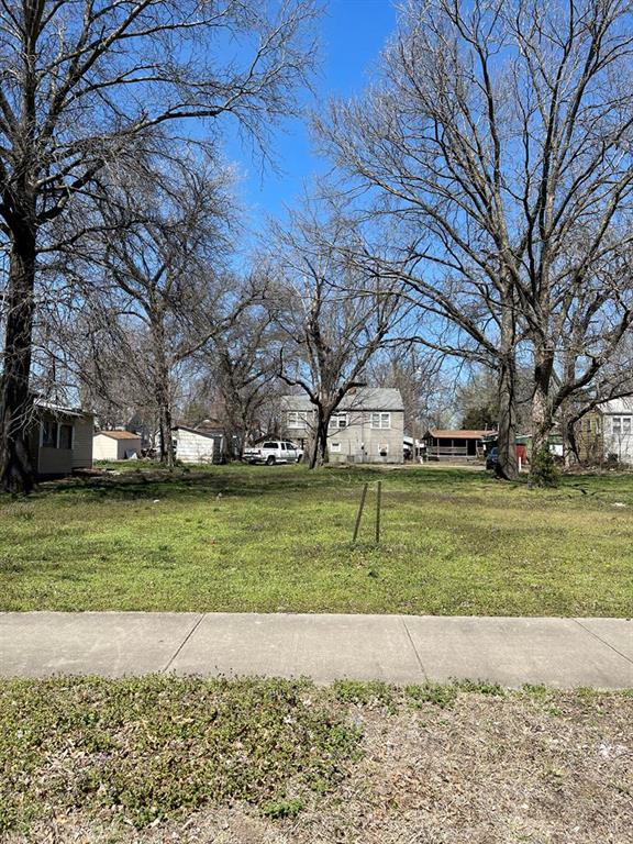2319 Crawford N/A, Parsons, KS 67357