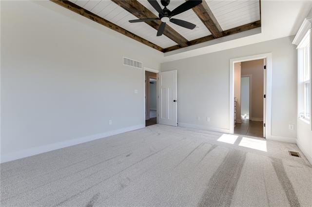 504 SW Hillside Drive, Grain Valley, MO 64029
