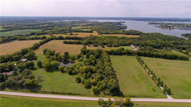 16612 Collins Road, Smithville, MO 64489