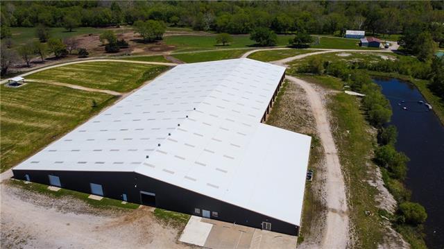 312 E 233 ROAD Street, Cleveland, MO 64734